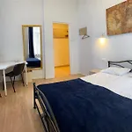 Aquamarine Hotel - Lauluvaeljak